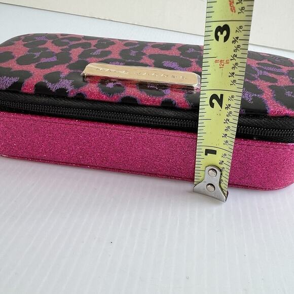MARC JACOBS Pink Glitter Leopard Print Case Zippered Make Up Bag W/ Black Tassel - Picture 8 of 8
